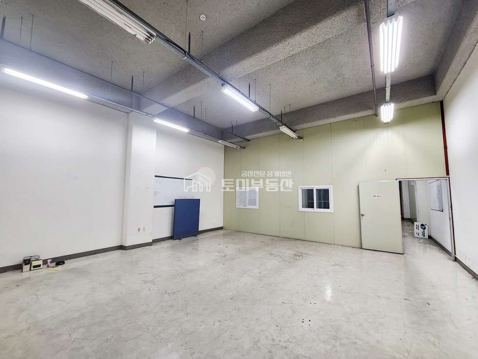 경기 김포시 양촌읍 학운리 나동 호실 출입문 앞까지 차량진입-상.하차편리. 월세 매물번호 13202 사진 5