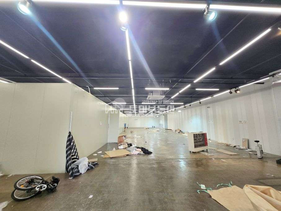 경기 김포시 양촌읍 구래리 신도시 인근 창고형 매장 전시 판매 업 추 천 ! 월세 매물번호 12572 사진 4