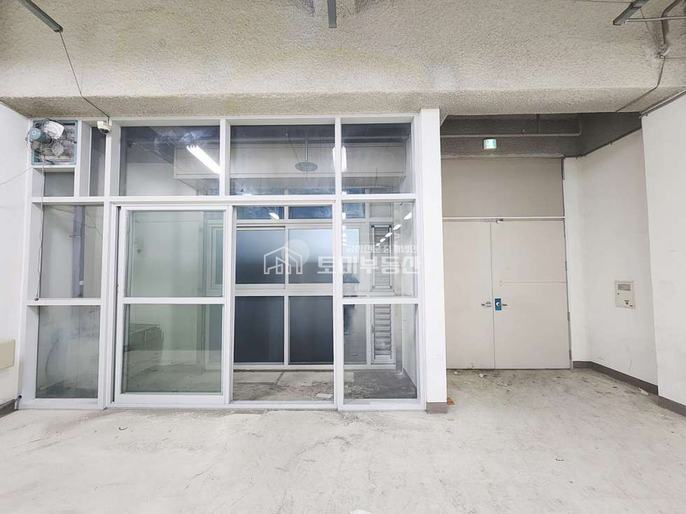 경기 김포시 양촌읍 학운리 나동 최저가격!! 메카존 아파트형공장매매. 상.하차 편리한 위치 매매 매물번호 10155 사진 4