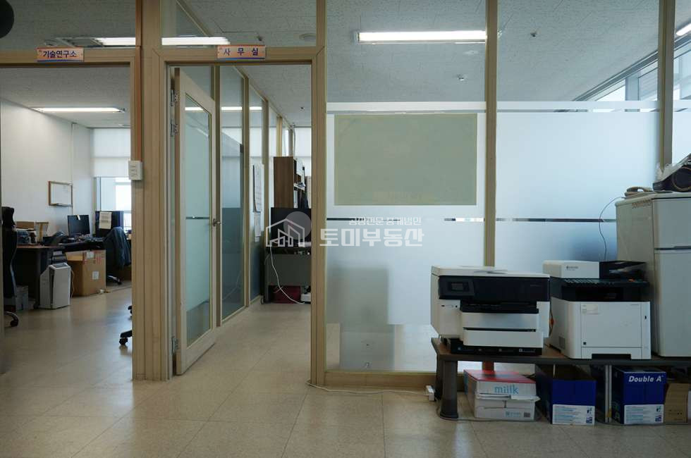 경기 김포시 양촌읍 학운리 가동 최저가격. 면적넓은 사무실.기업연구소 최적. 공장등록가능 매매 매물번호 11768 사진 1