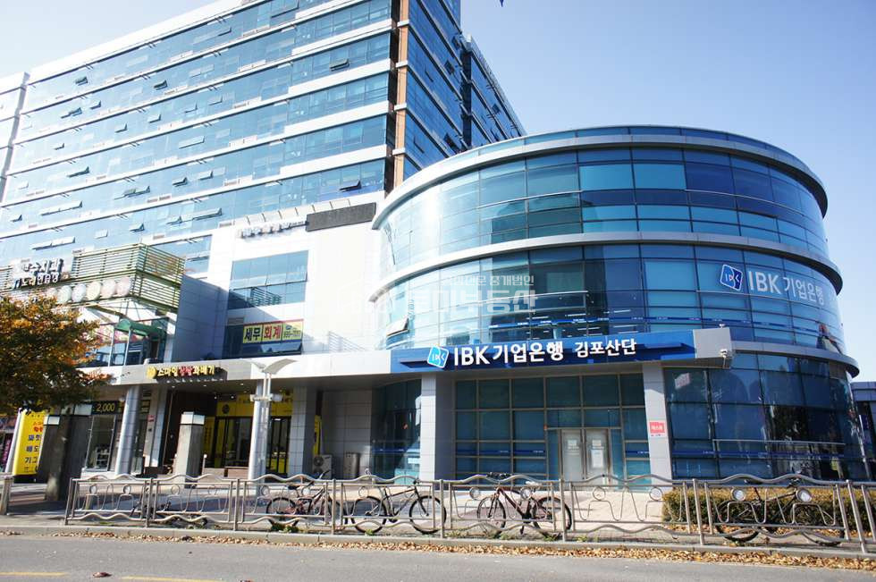 경기 김포시 양촌읍 학운리 가동 최저가격. 면적넓은 사무실.기업연구소 최적. 공장등록가능 매매 매물번호 11768 사진 9