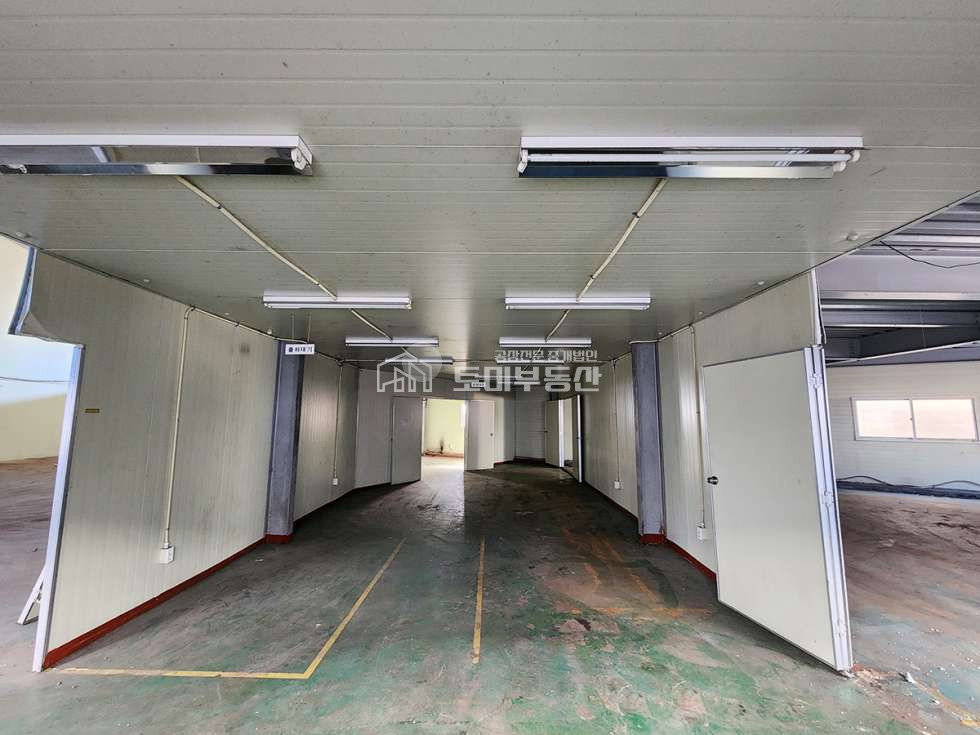 경기 김포시 대곶면 송마리 대지2400평, 건물685평. 동력200kw. 송마리 대형공장. 넓은마당. 츄레라가능 매매 매물번호 10371 사진 13