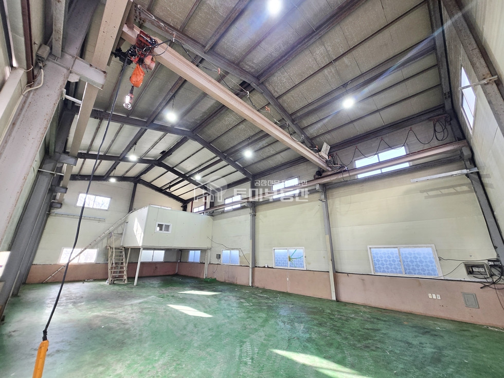 경기 김포시 월곶면 고막리 넓은마당 동력 150KW 대형차량진입가능 월세 300만원 월세 매물번호 11914 사진 7