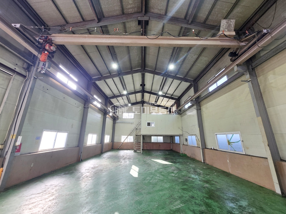 경기 김포시 월곶면 고막리 넓은마당 동력 150KW 대형차량진입가능 월세 300만원 월세 매물번호 11914 사진 8