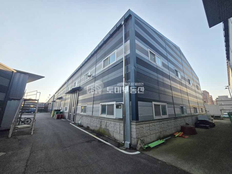 경기 김포시 통진읍 도사리 가동 48국도 서김포ic 인근 호이스트 전기 많은 공장 매매 매매 매물번호 13008 사진 2