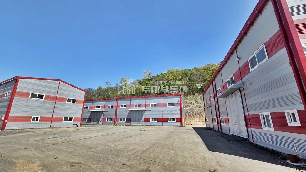 경기 김포시 월곶면 갈산리 가,나,다동 3개 동 넓은 마당 고용량전기 호이스트 공장 임대 월세 매물번호 13023 사진 4