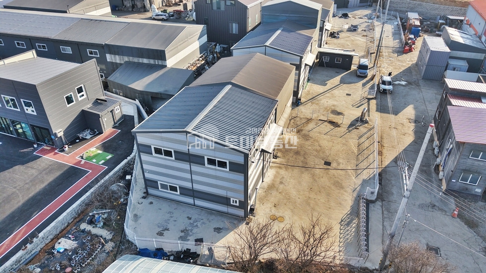 경기 김포시 대곶면 율생리 가동 대곶면 율생리 공장 매매 6.62억 │ 신축급 · 단독부지 · 도로확장 수혜 기대 매매 매물번호 12781 사진 3