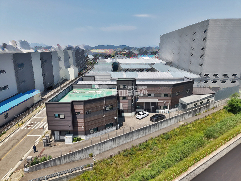 경기 김포시 양촌읍 학운리 1동 김포 학운산단 공장 매매 │ 소형 필지 희소 매물 · 준신축급 · 동력 200KW 매매 매물번호 12752 사진 4