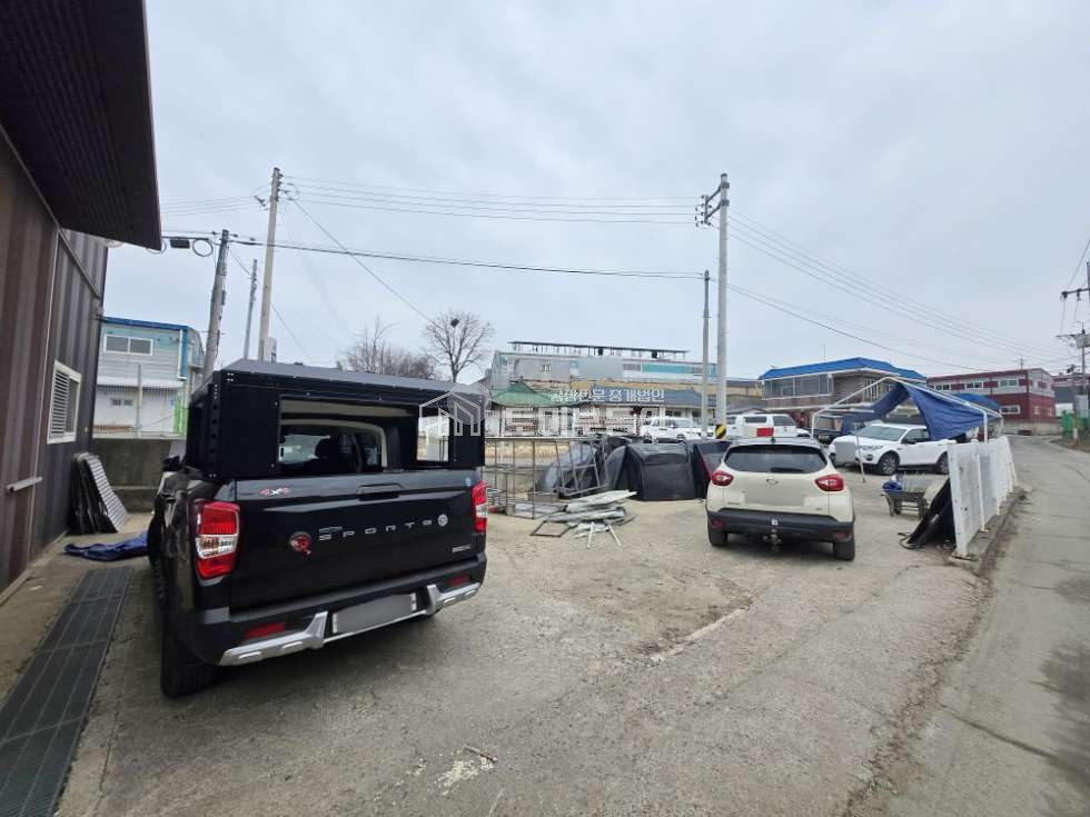 경기 김포시 대곶면 대명리 호이스트 앞 마당 활용 저렴한 60평 공장 임대 월세 매물번호 12907 사진 5