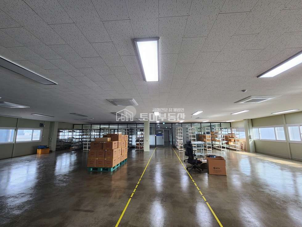 경기 김포시 양촌읍 학운리 1동 검단ic 3분거리. 연면적1500평 동력500kw 산업단지 신축공장매매 매매 매물번호 10513 사진 15